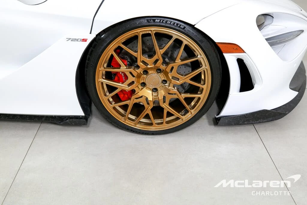 2019 McLaren 720S - Image 22 of 27