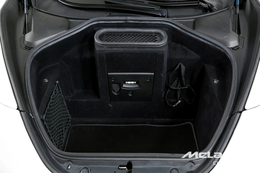 2019 McLaren 720S - Image 17 of 21