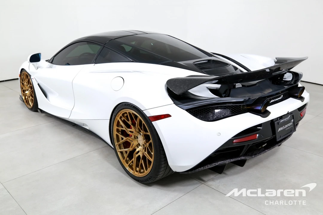 2019 McLaren 720S - Image 7 of 21