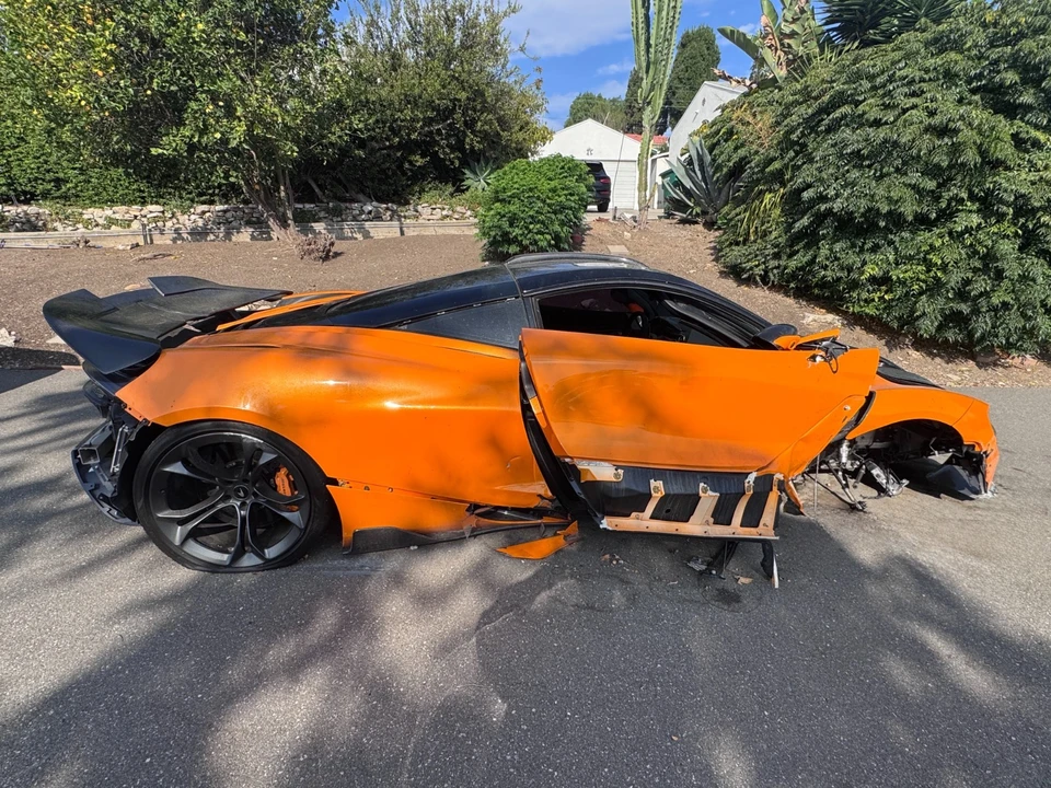 2019 McLaren 720S - Image 15 of 15