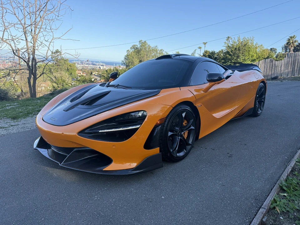 2019 McLaren 720S - Image 8 of 15