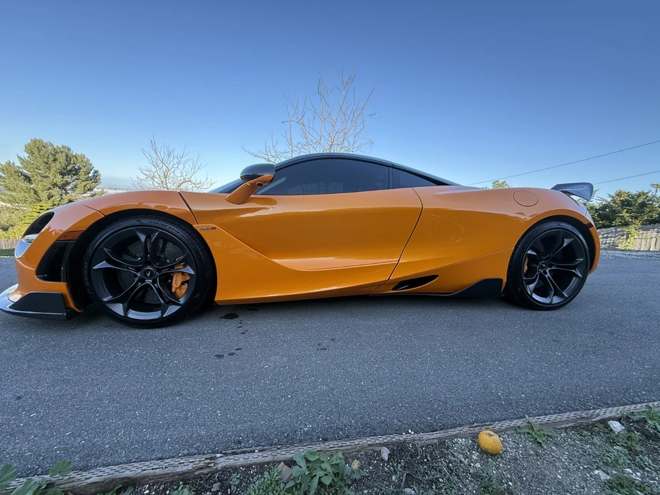 2019 McLaren 720S - Image 4 of 15