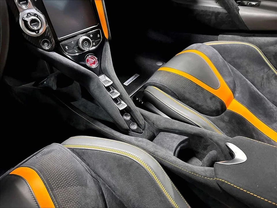 2019 McLaren 720S - Image 18 of 31