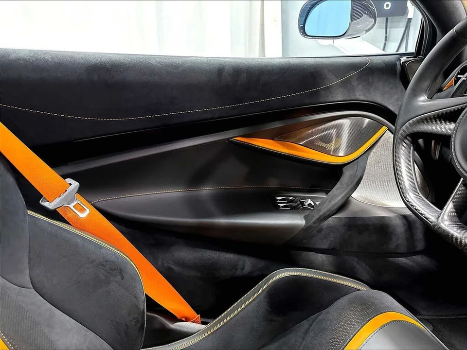2019 McLaren 720S - Image 23 of 31