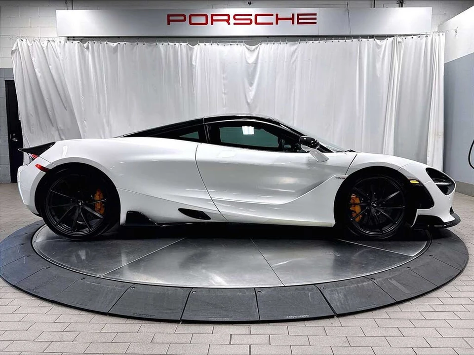 2019 McLaren 720S - Image 9 of 31