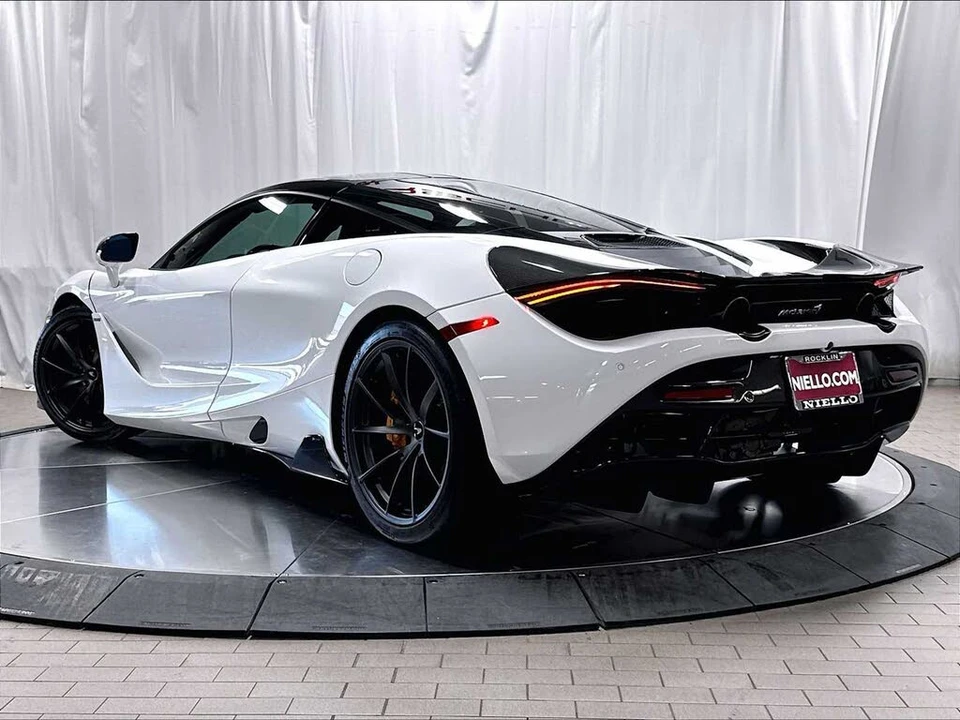 2019 McLaren 720S - Image 3 of 31