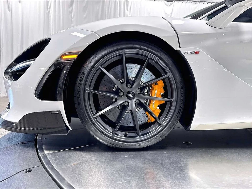 2019 McLaren 720S - Image 12 of 31