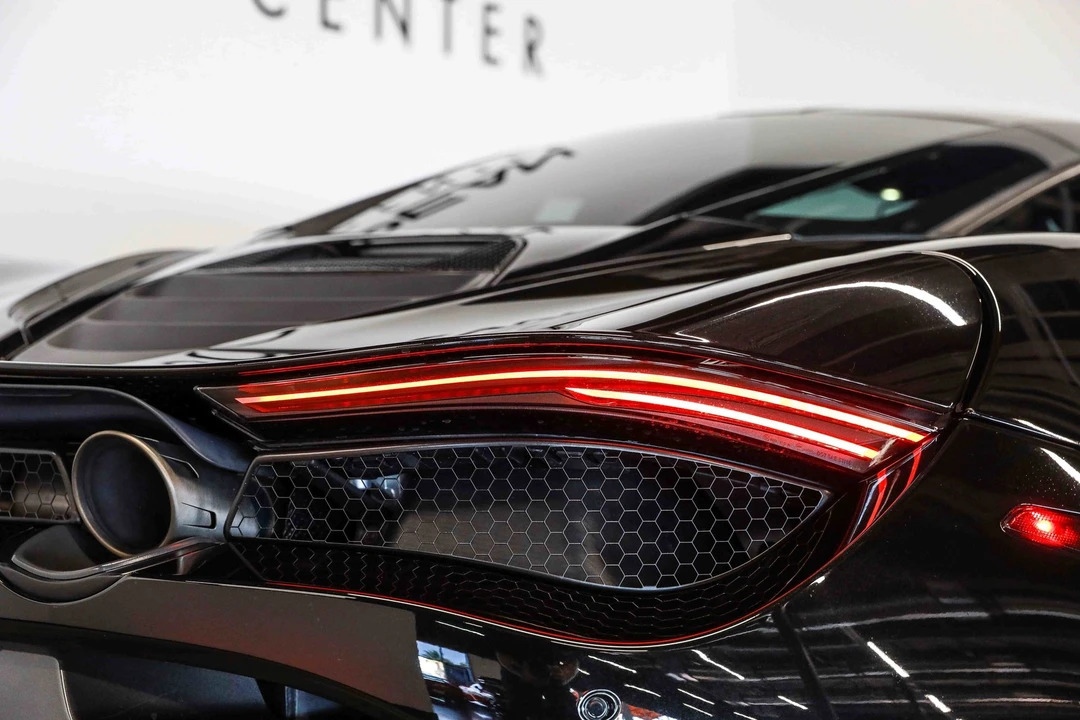 2019 McLaren 720S - Image 31 of 31