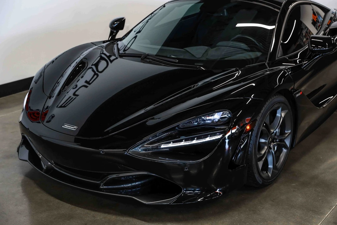 2019 McLaren 720S - Image 26 of 31