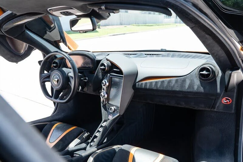 2019 McLaren 720S - Image 25 of 31