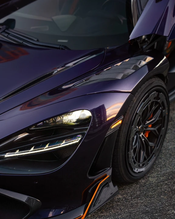 2019 McLaren 720S - Image 5 of 10