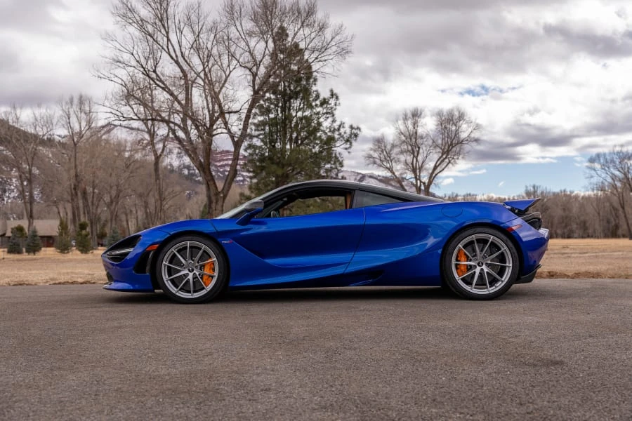 2019 McLaren 720S - Image 2 of 31