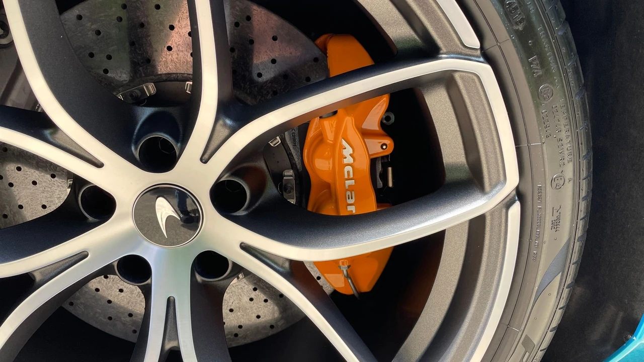 2019 McLaren 720S Spider - Image 30 of 31