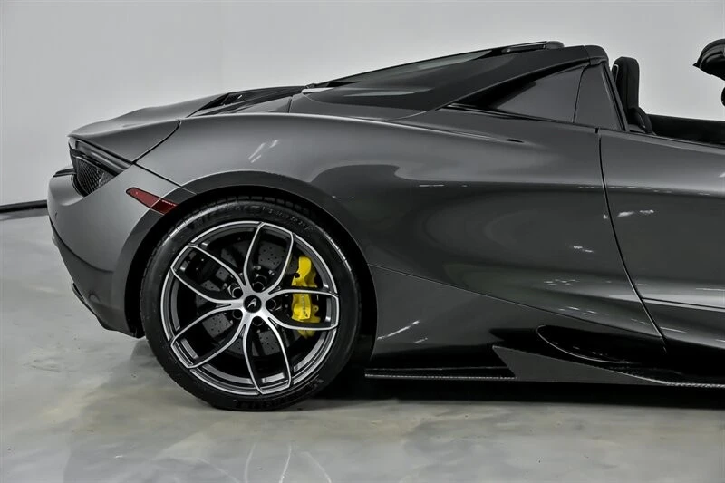 2019 McLaren 720S Spider - Image 18 of 21