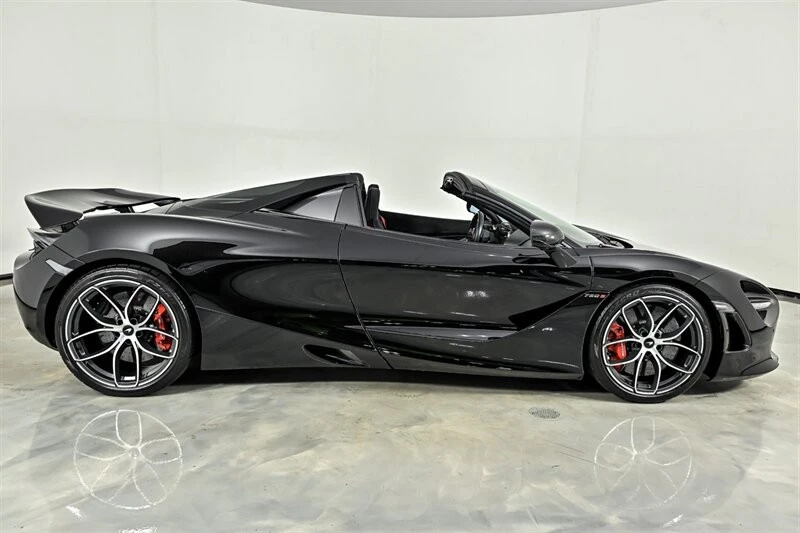 2019 McLaren 720S Spider - Image 13 of 31