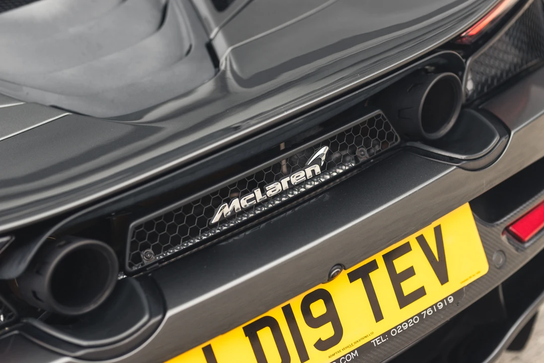 2019 McLaren 720S Spider - Image 27 of 31