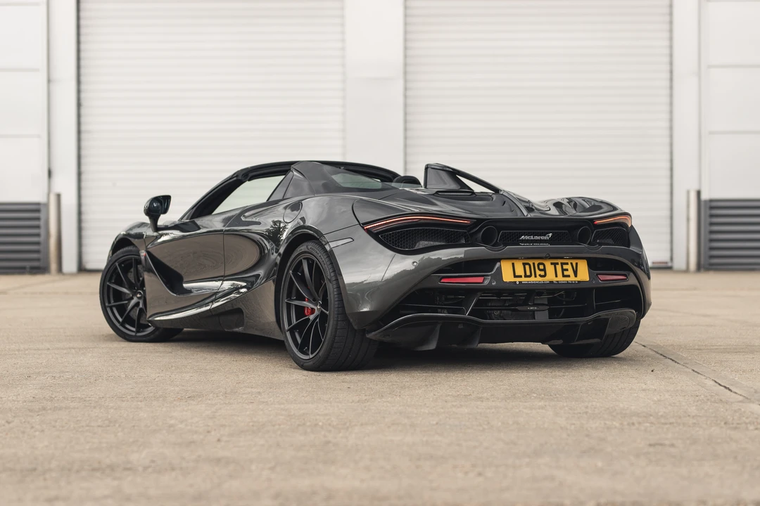 2019 McLaren 720S Spider - Image 13 of 31