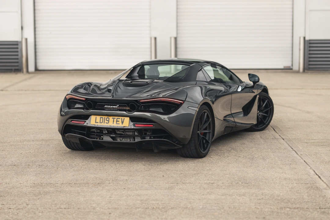 2019 McLaren 720S Spider - Image 15 of 31
