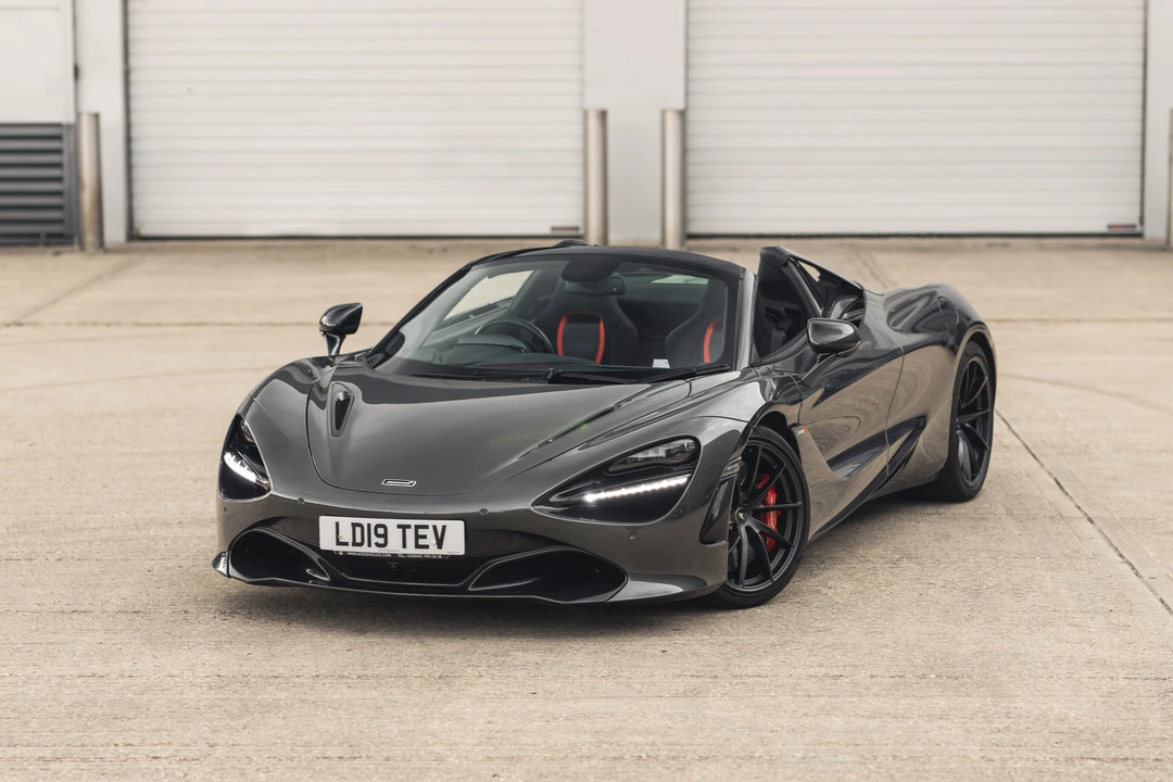 2019 McLaren 720S Spider - Image 17 of 31