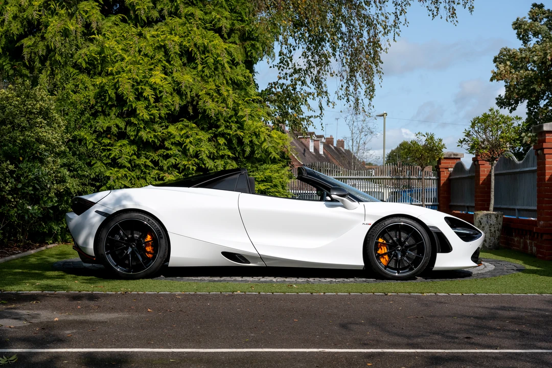 2019 McLaren 720S Spider - Image 9 of 31