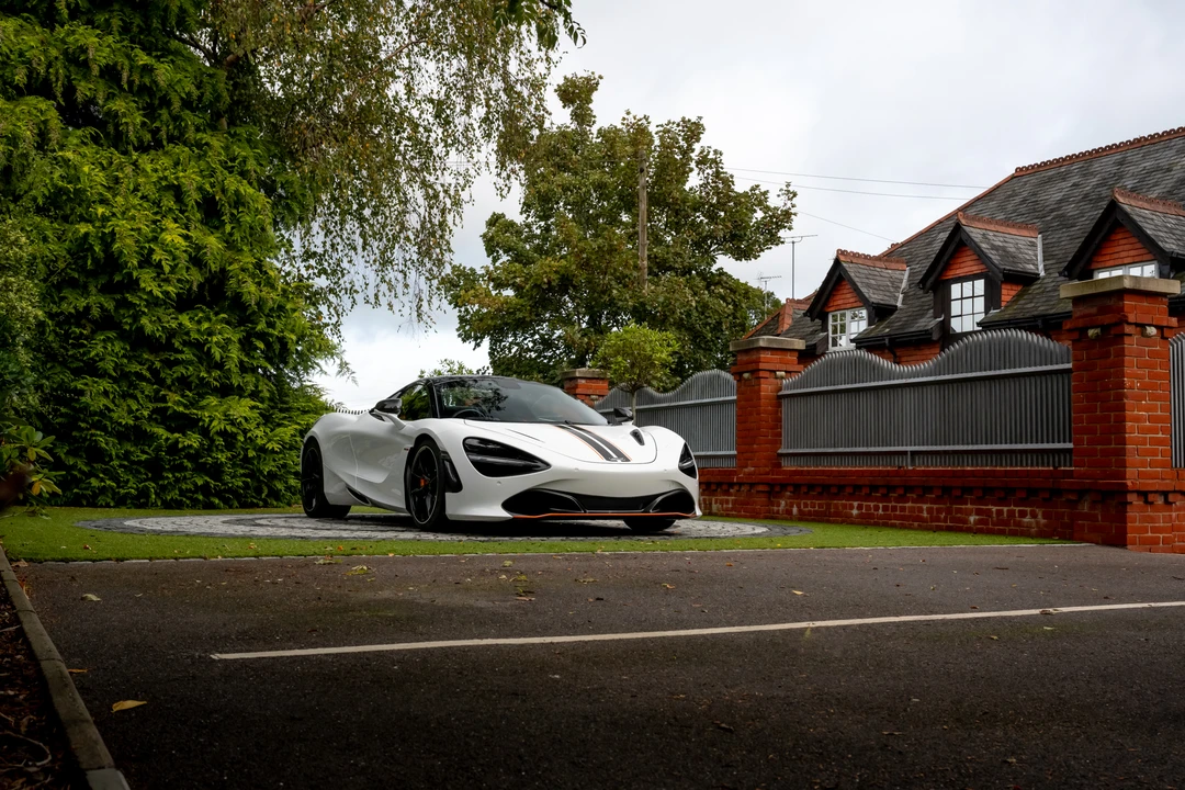 2019 McLaren 720S Spider - Image 17 of 31