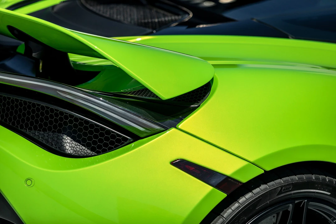 2019 McLaren 720S - Image 7 of 31