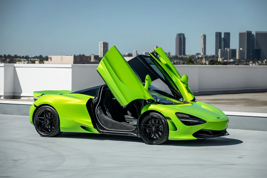 2019 McLaren 720S - Image 28 of 31