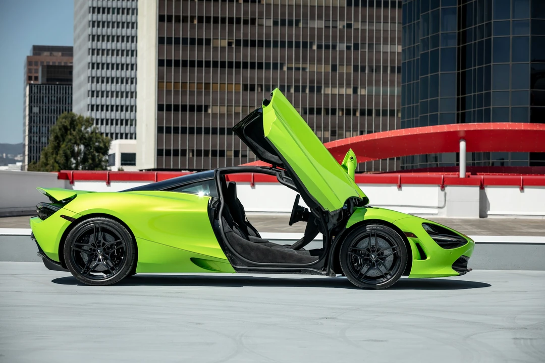 2019 McLaren 720S - Image 27 of 31