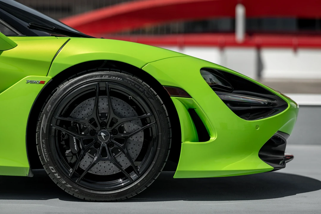 2019 McLaren 720S - Image 5 of 31