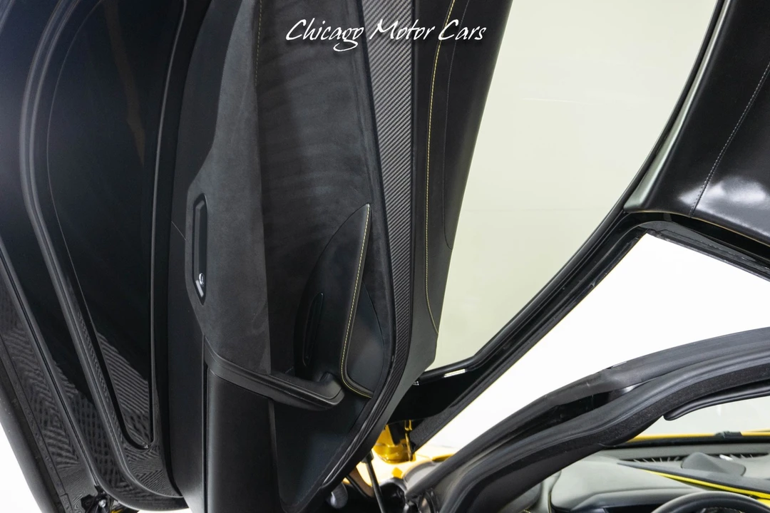 2019 McLaren 720S - Image 13 of 21