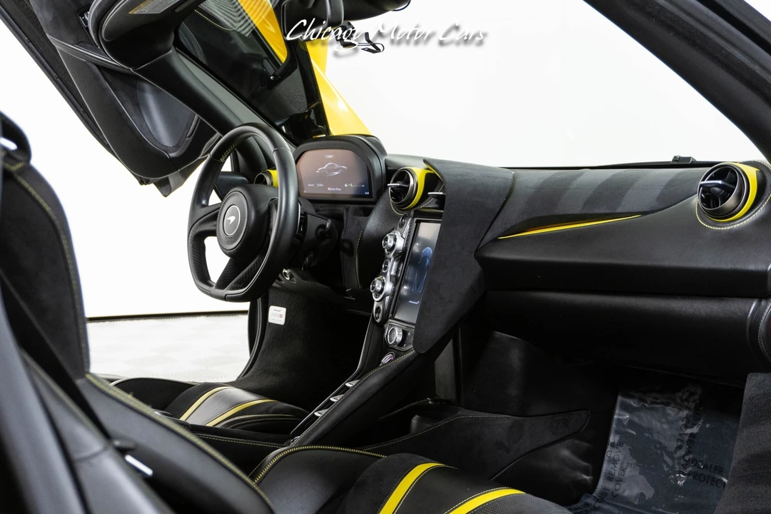 2019 McLaren 720S - Image 20 of 21