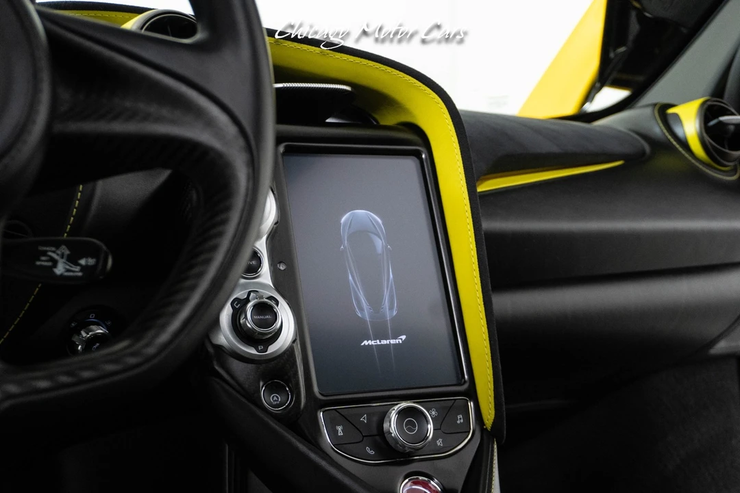 2019 McLaren 720S - Image 2 of 21