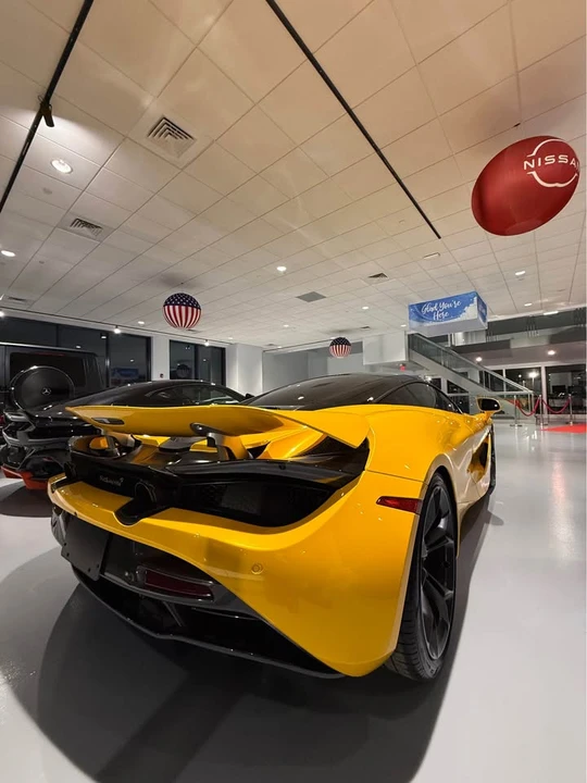 2019 McLaren 720S - Image 4 of 9