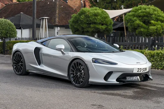 2019 McLaren GT