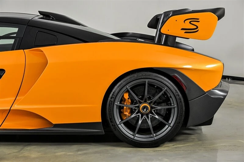2019 McLaren Senna - Image 12 of 31