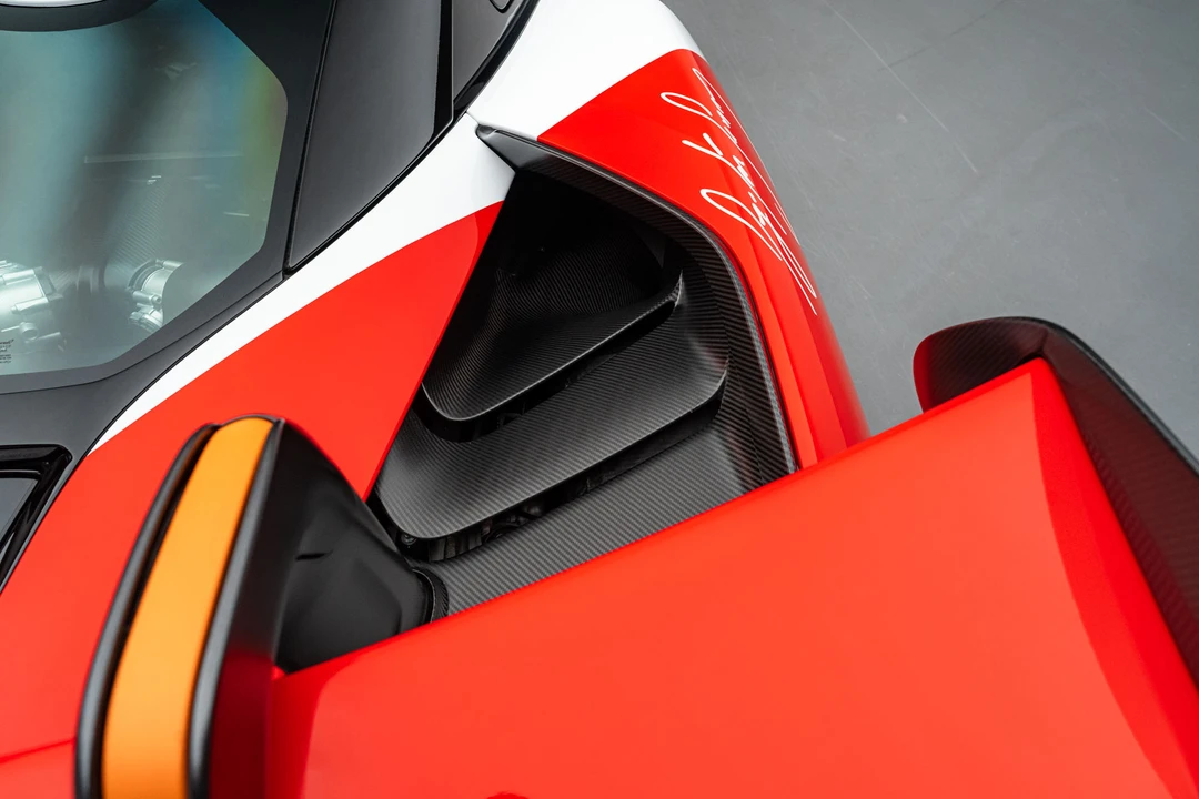 2019 McLaren Senna - Image 30 of 31