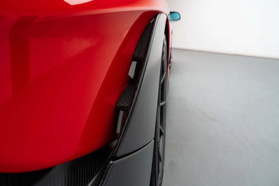 2019 McLaren Senna - Image 31 of 31