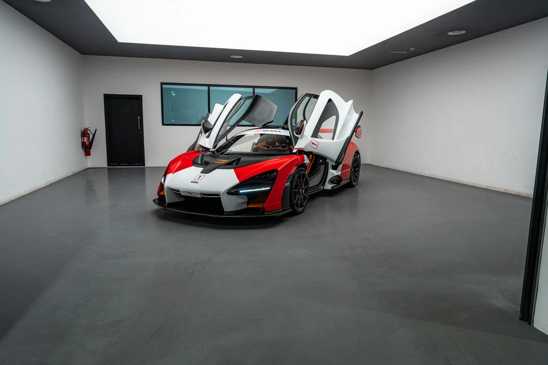 2019 McLaren Senna - Image 24 of 31