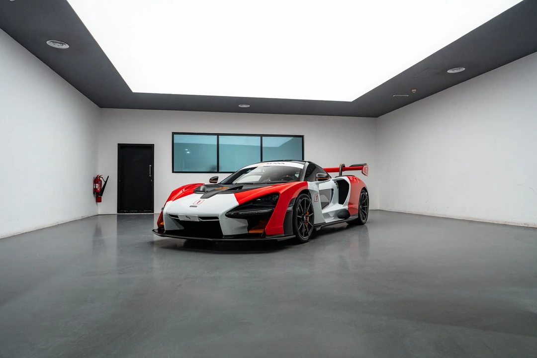 2019 McLaren Senna - Image 3 of 31