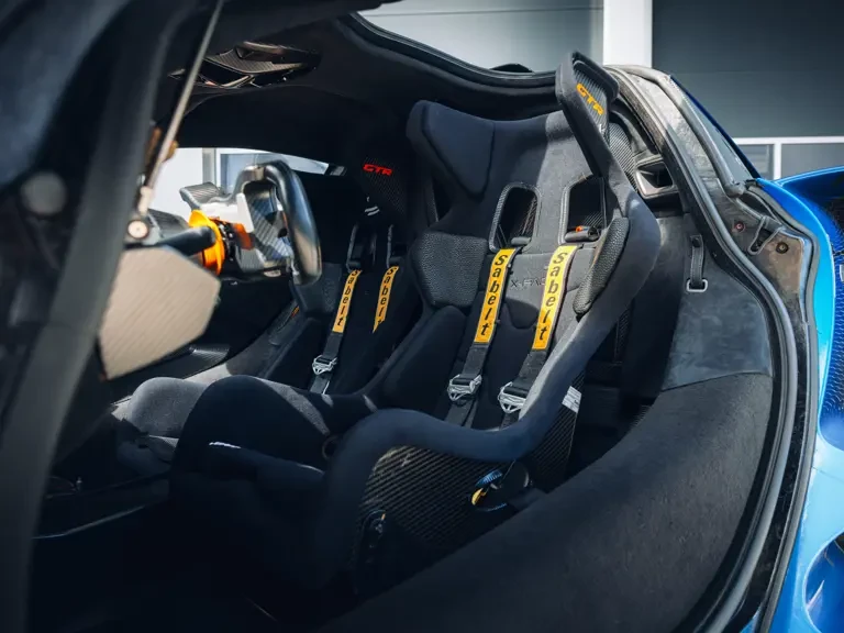 2019 McLaren Senna - Image 18 of 31
