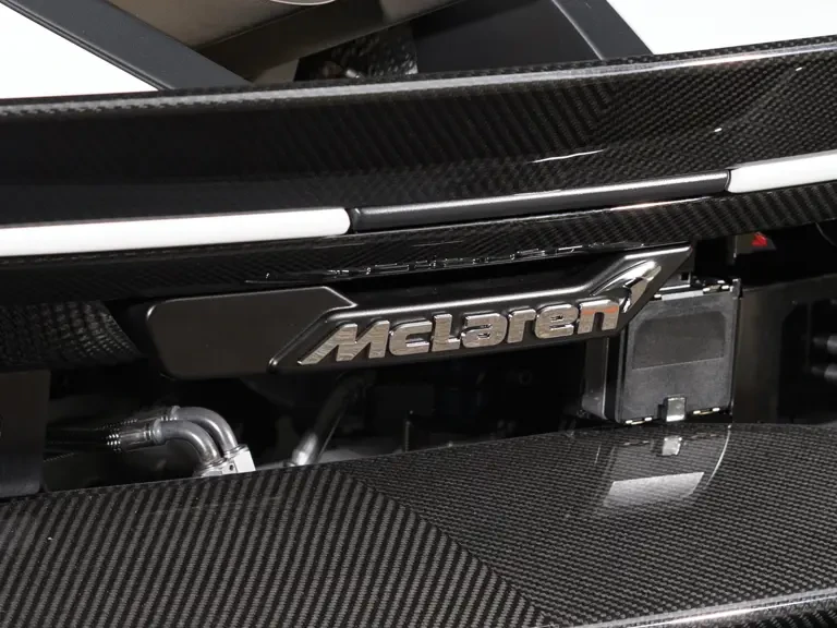 2019 McLaren Senna - Image 6 of 31
