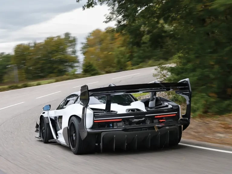 2019 McLaren Senna - Image 11 of 31
