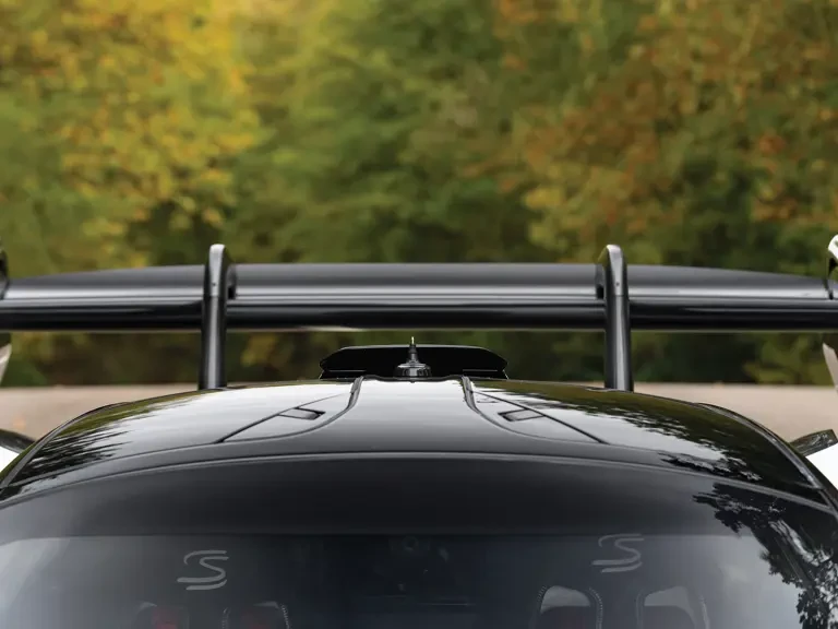 2019 McLaren Senna - Image 25 of 31
