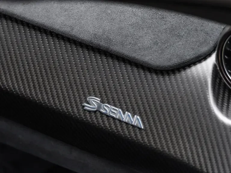 2019 McLaren Senna - Image 14 of 31