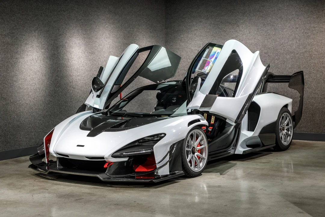 2019 McLaren Senna - Image 30 of 31