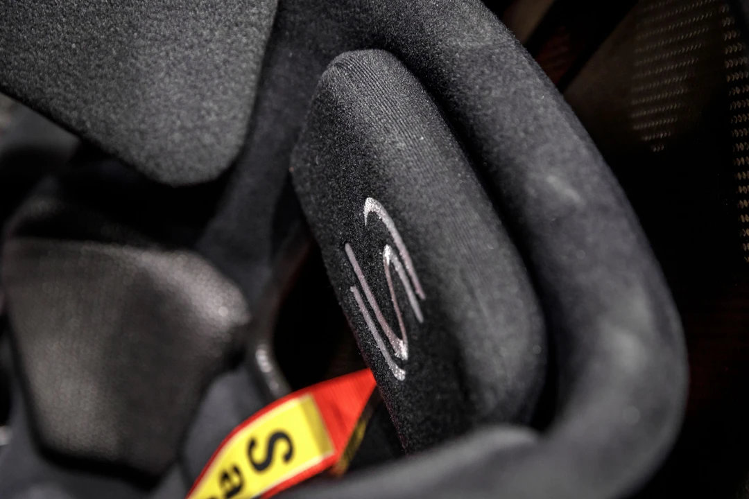 2019 McLaren Senna - Image 9 of 31