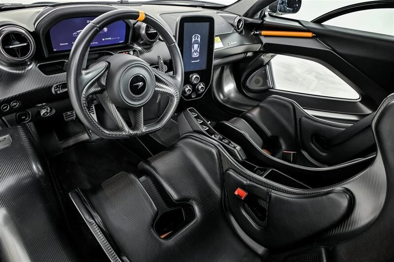 2019 McLaren Senna - Image 27 of 31