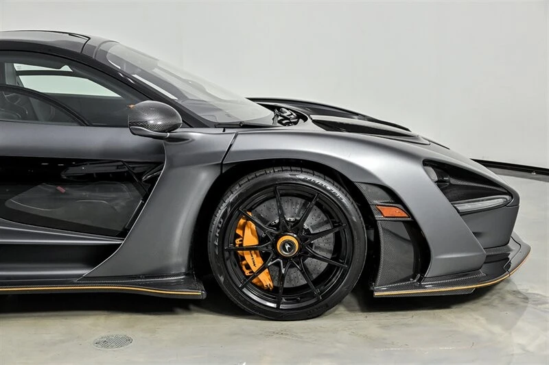2019 McLaren Senna - Image 19 of 31