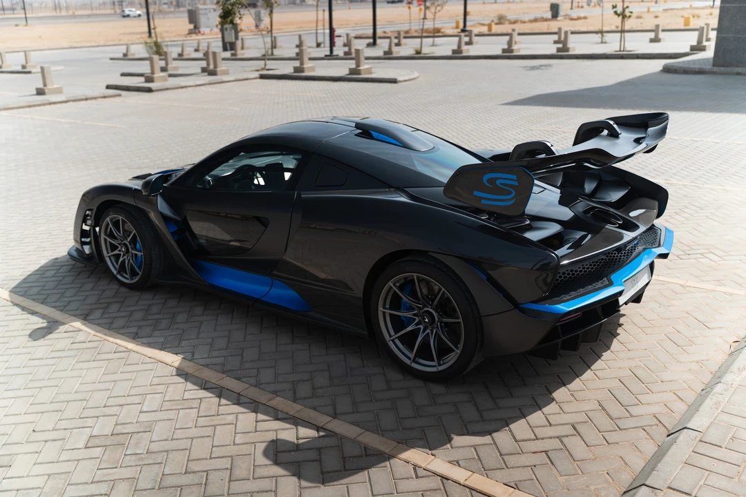 2019 McLaren Senna - Image 15 of 31