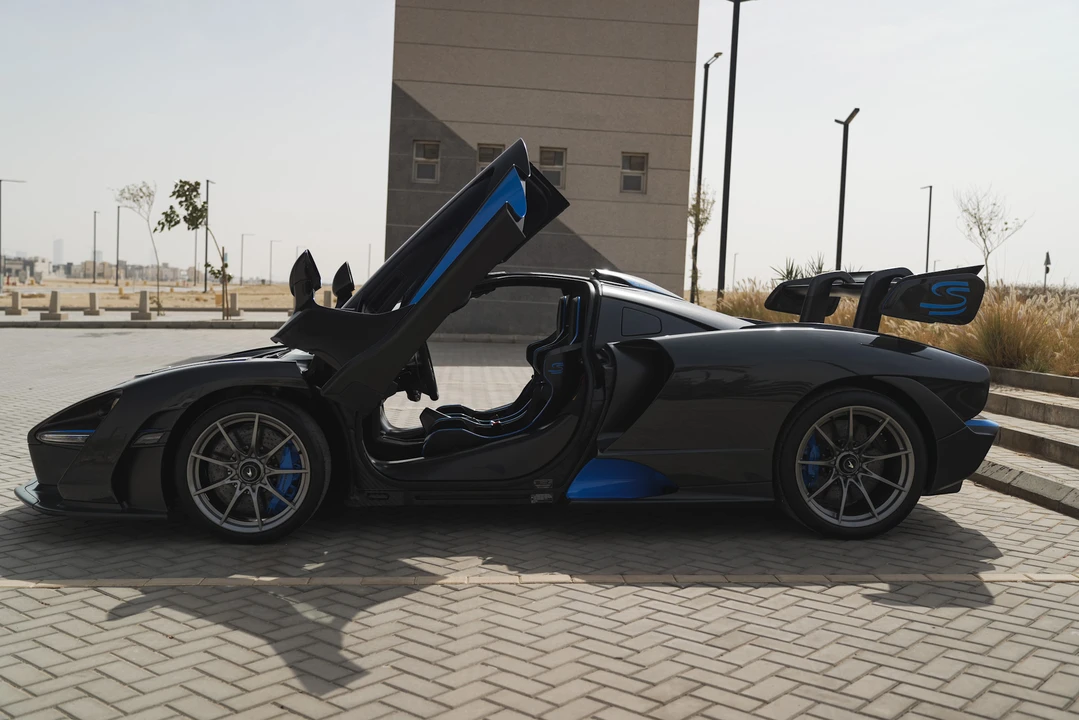 2019 McLaren Senna - Image 25 of 31
